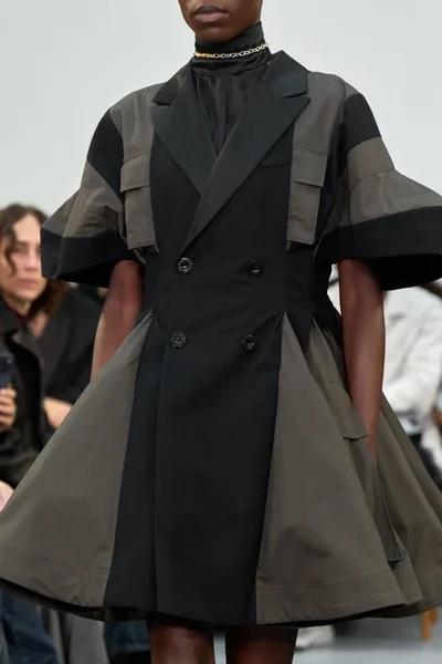 Look 40